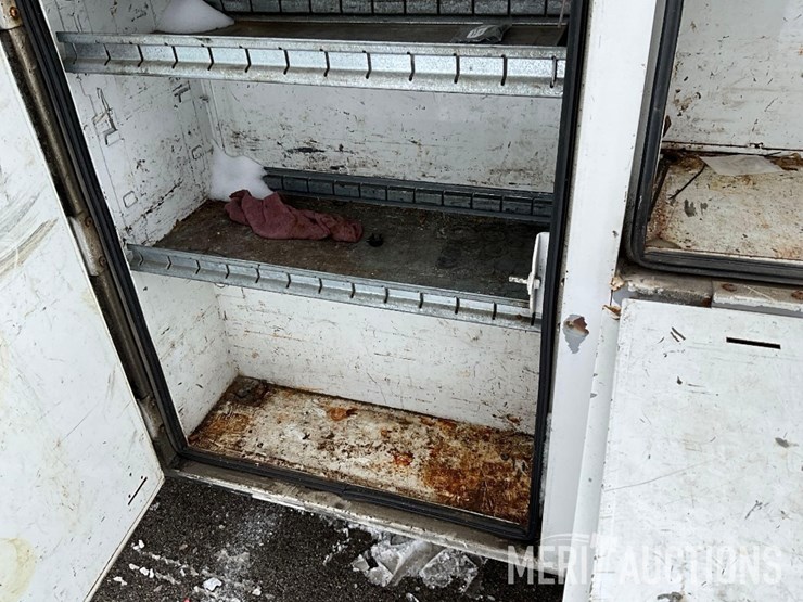 2011-dodge-2500-image-15