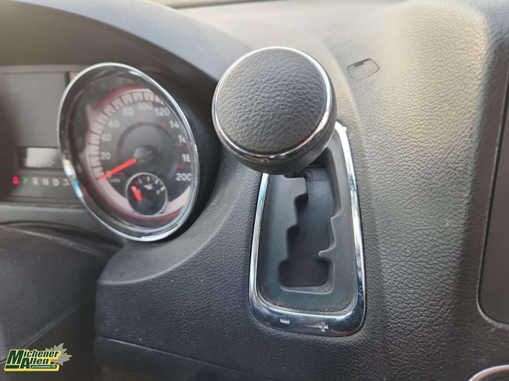 2014-ram-c/v-image-21