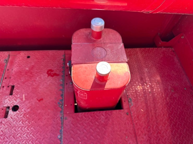 2009-case-ih-2577-image-127