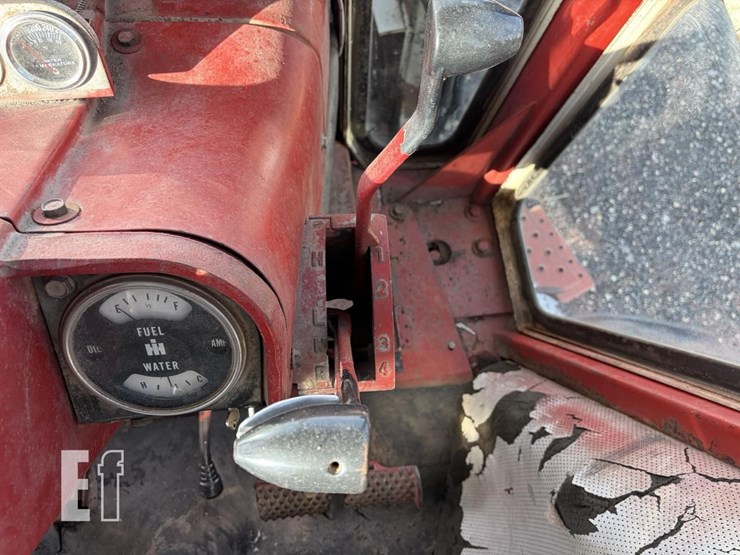 international-806-image-9