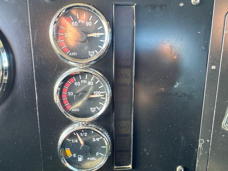 1998-international-9100-image-23