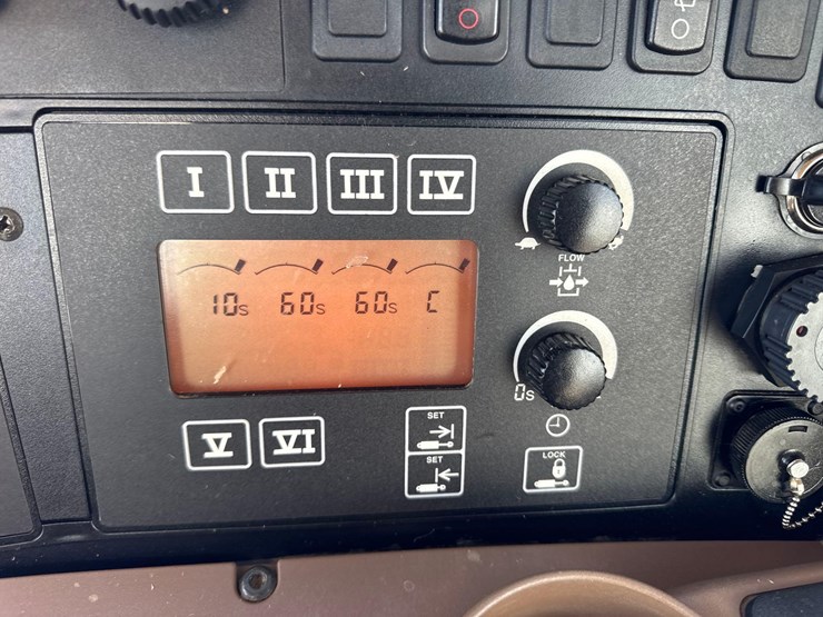 2008-john-deere-9330-image-125