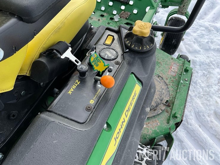 2022-john-deere-z930r-image-13
