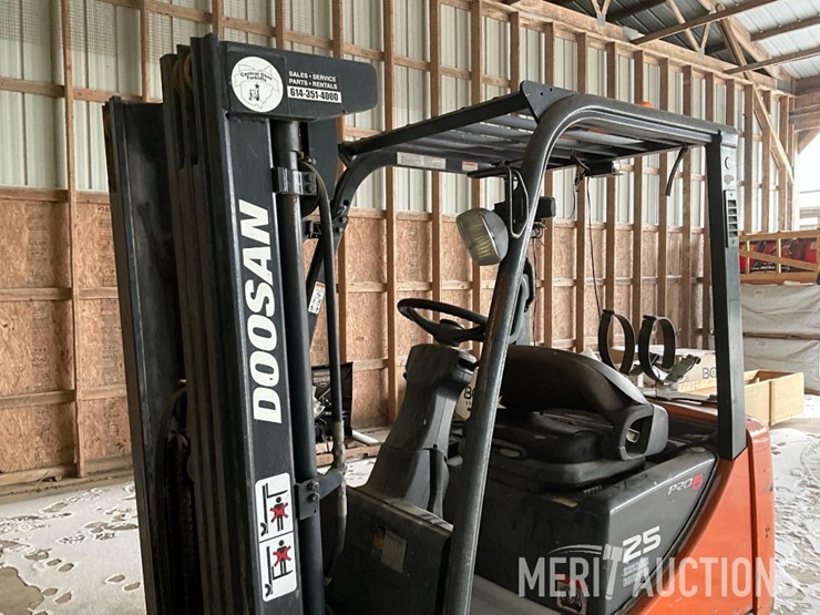 doosan-gc25p-5-image-9