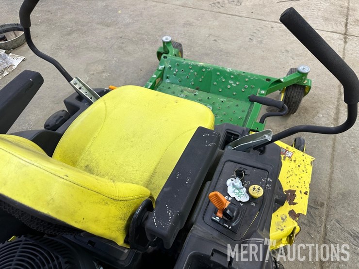 2016-john-deere-z535m-image-11