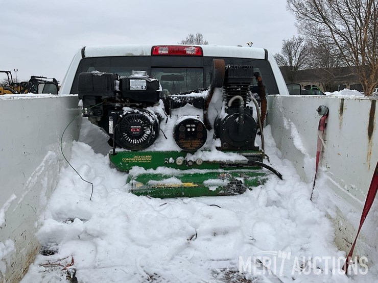 2011-dodge-2500-image-18