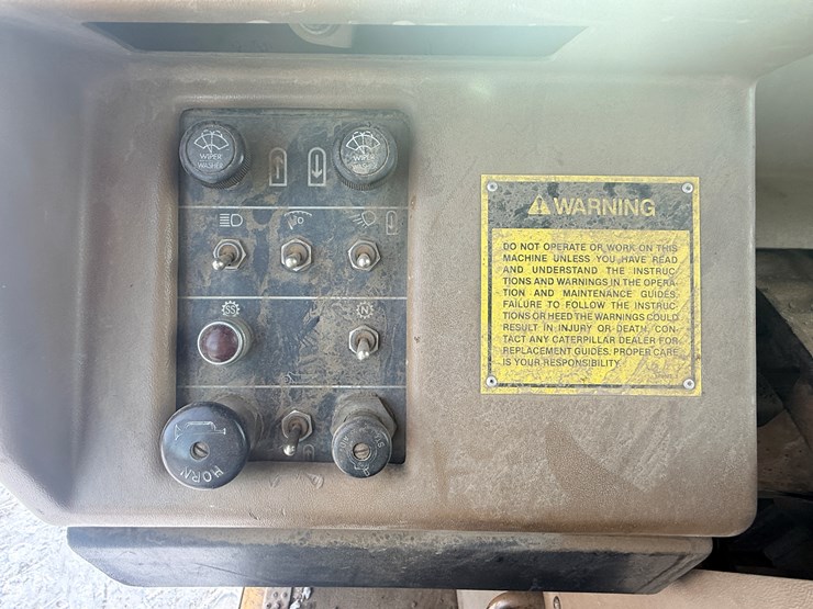 1989-caterpillar-627e-image-67