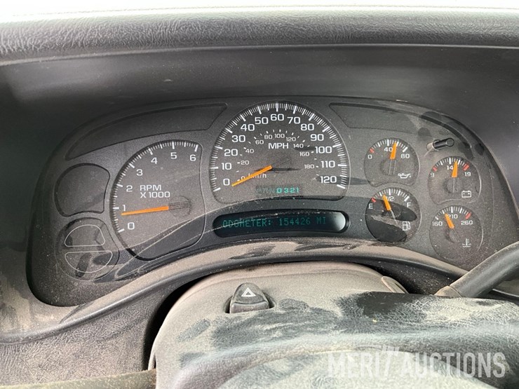 2004-chevrolet-1500-image-33