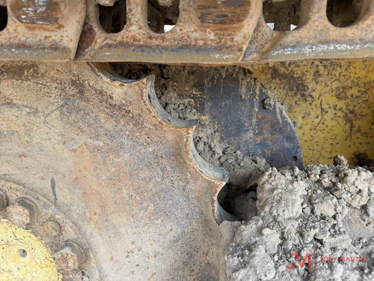 deere-650j-lgp-image-15