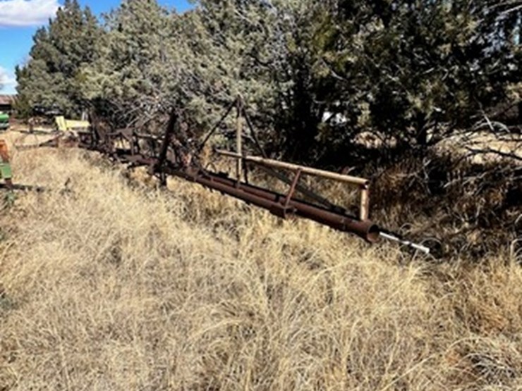 shop-built-spray-boom-image-1