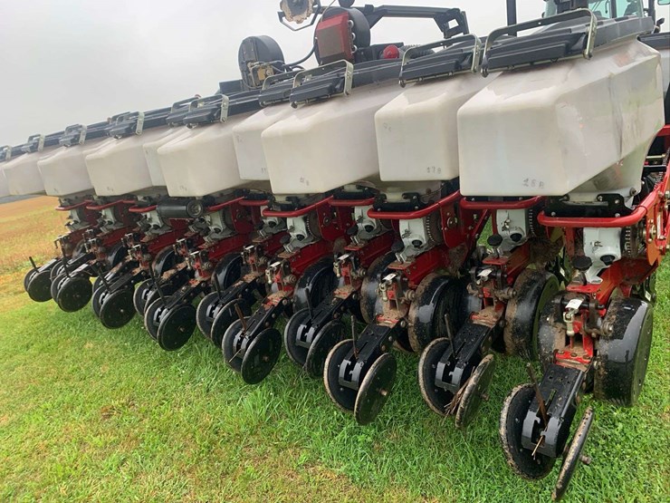 2002-white-8500-image-2