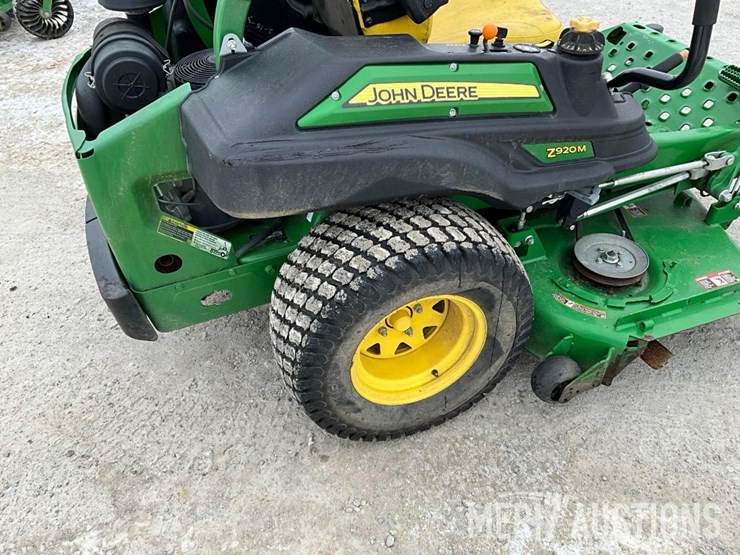 2022-john-deere-z920m-image-22