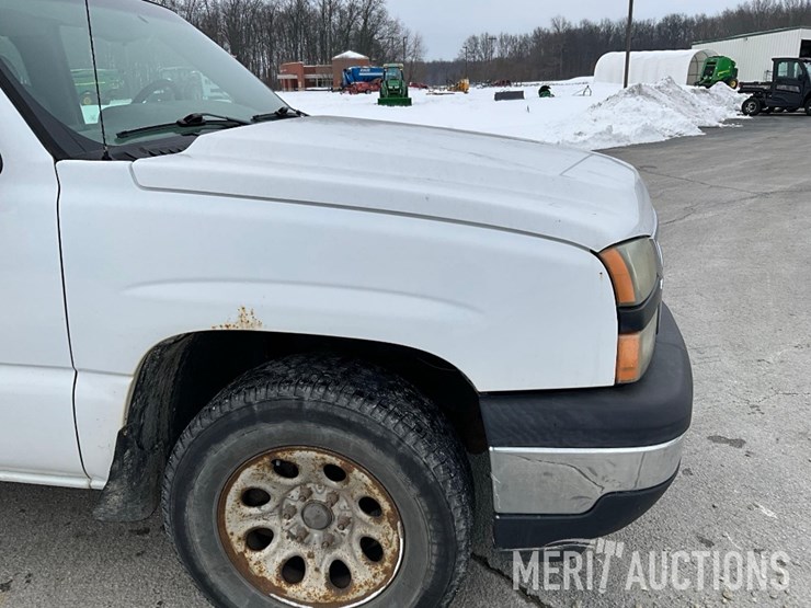 2006-chevrolet-silverado-1500-image-33