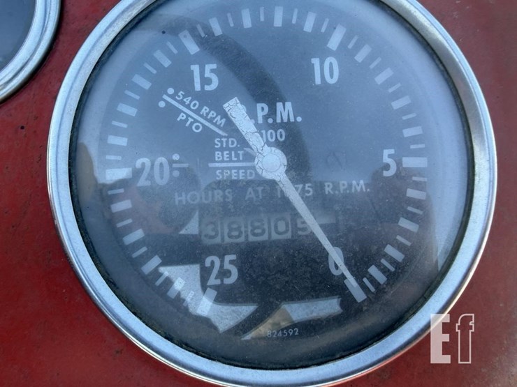 massey-ferguson-135-image-5