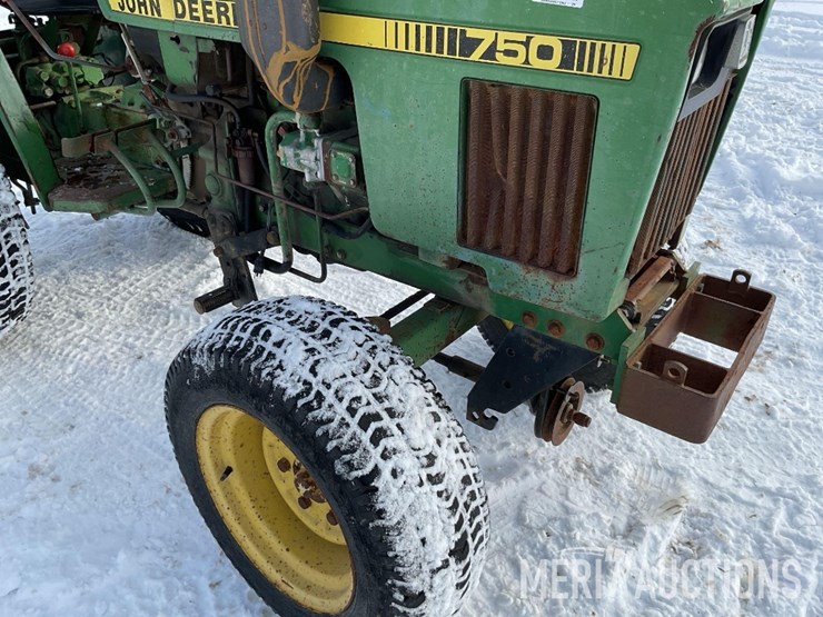 1984-john-deere-750-image-9