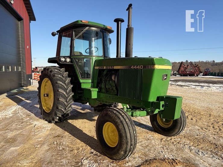 1982-john-deere-4440-image-7