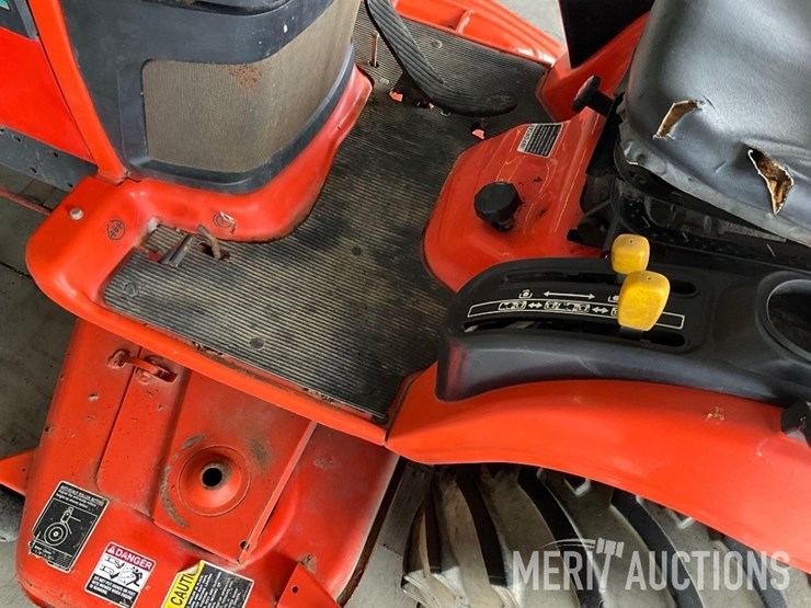 2002-kubota-bx1800-image-18