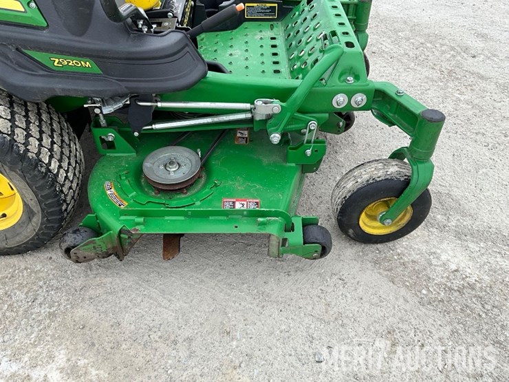 2022-john-deere-z920m-image-25
