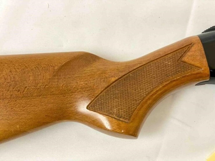 mossberg-shotgun-image-3