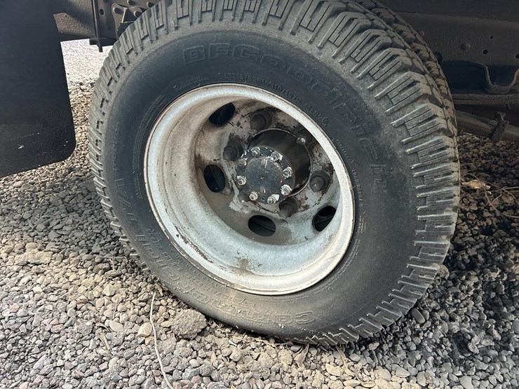 1997-isuzu-npr-image-10