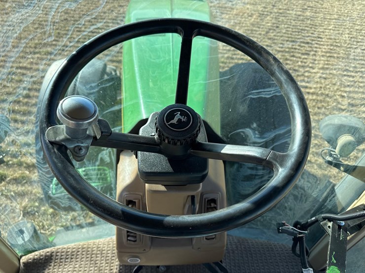 2008-john-deere-8330-image-68