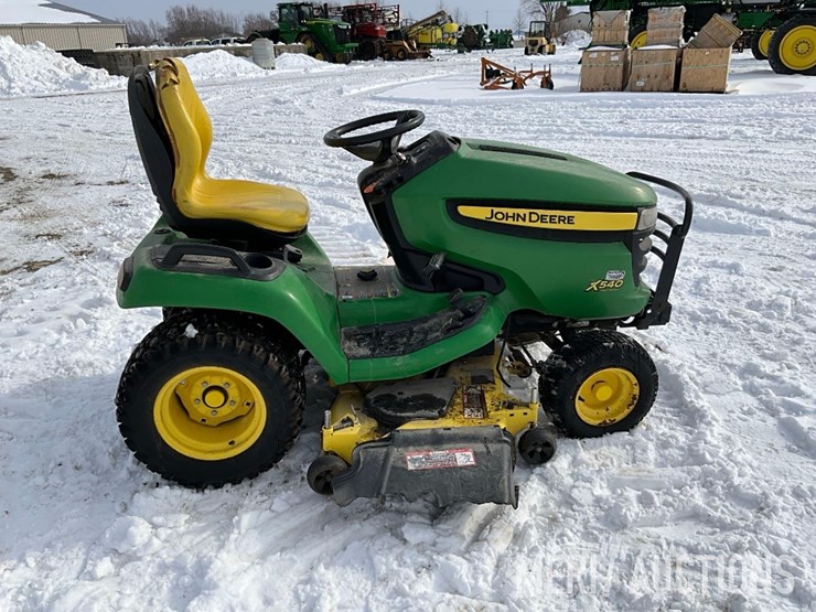 2011-john-deere-x540-image-6