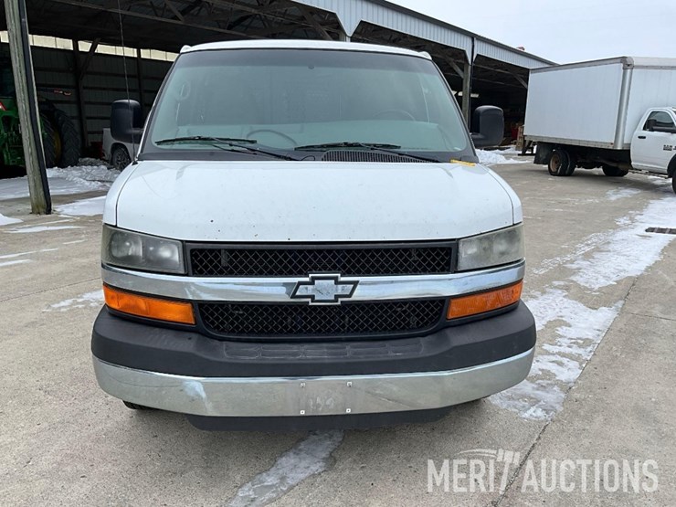 2014-chevrolet-2500-image-8