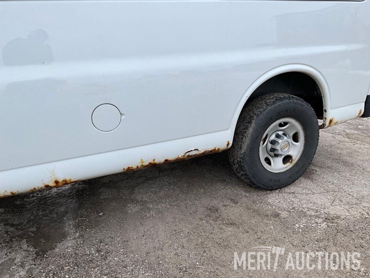 2003-chevrolet-2500-image-11