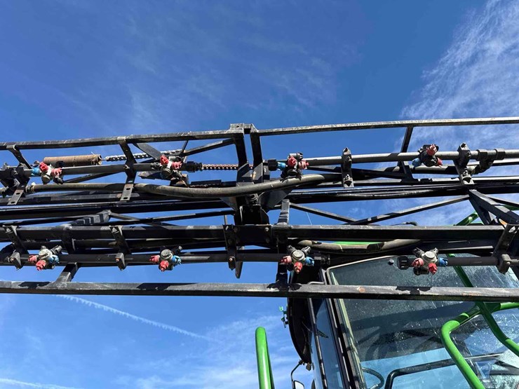 2000-john-deere-4700-image-61