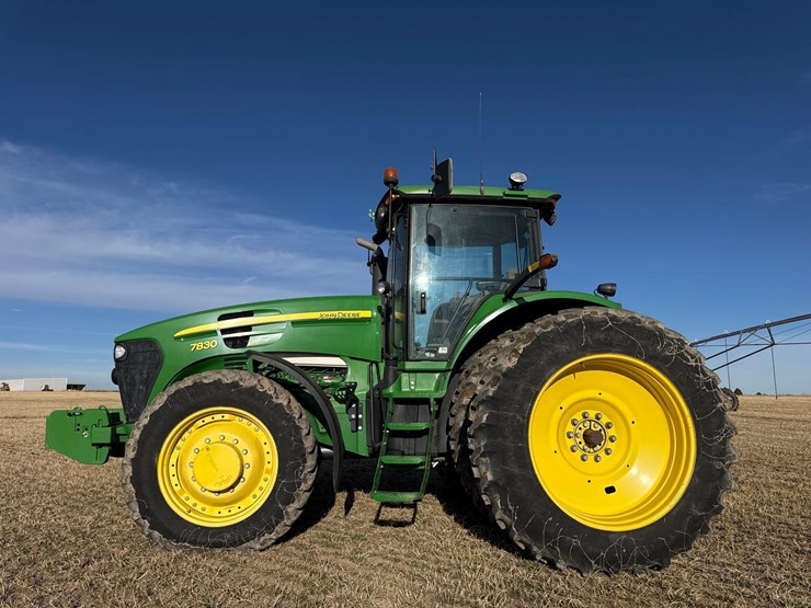 2010-john-deere-7830-image-2