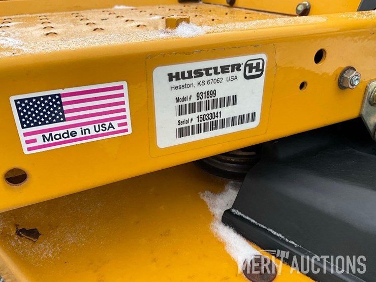 2015-hustler-raptor-zero-turn-image-15