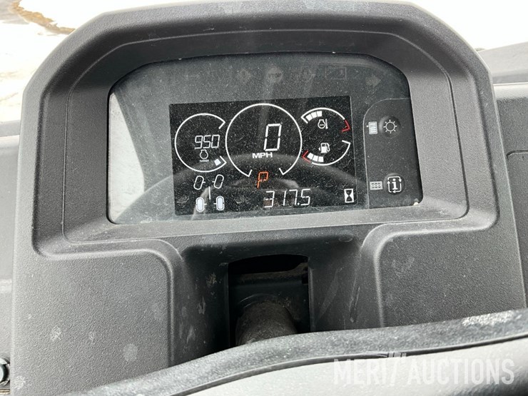 2024-john-deere-gator-image-32