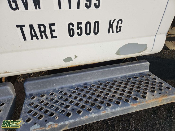 2007-gmc-topkick-c5500-image-38