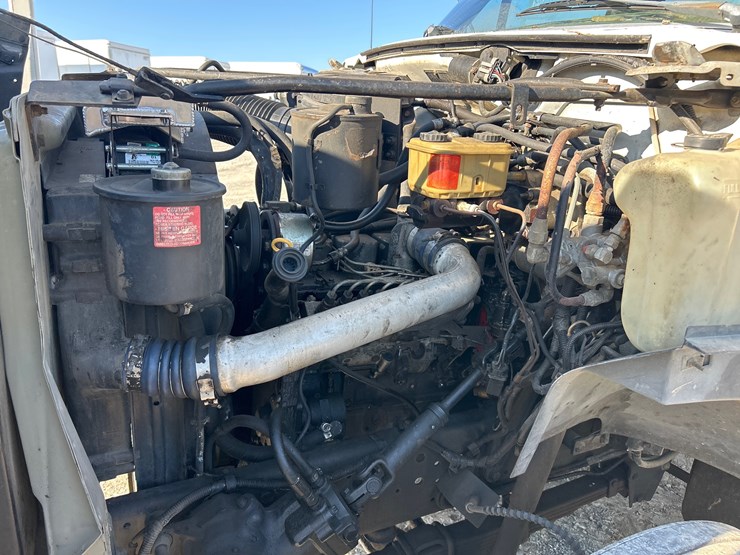 1998-ford-f800-image-11