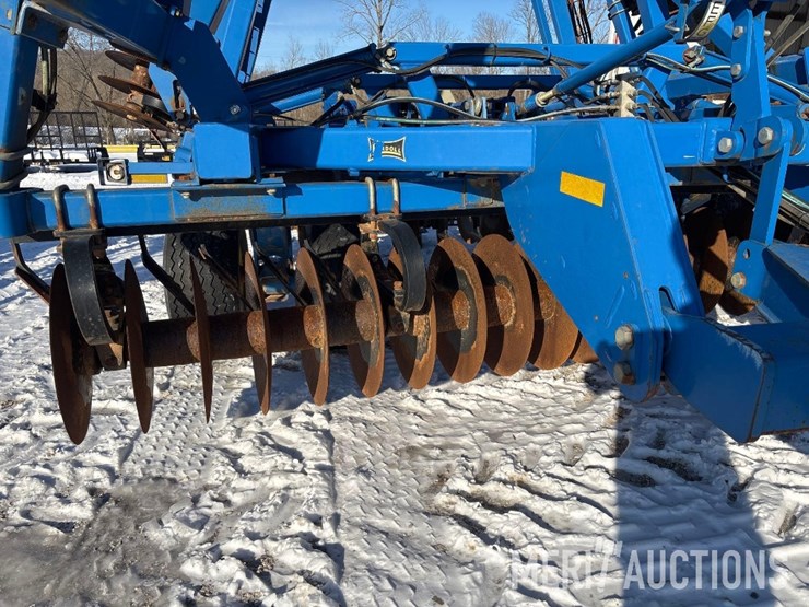 2012-landoll-4731-33-vertical-tillage-tool-image-14