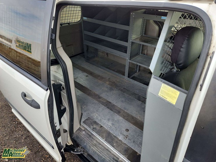 2012-ram-c/v-image-30