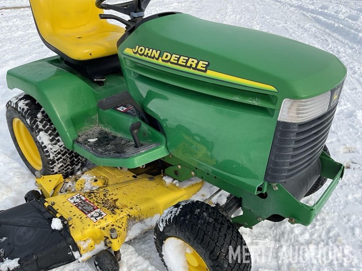 1999-john-deere-345-image-11