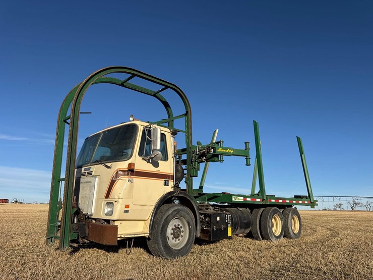1992-white-gmc-haying-mantis-stacker-truck-image-1