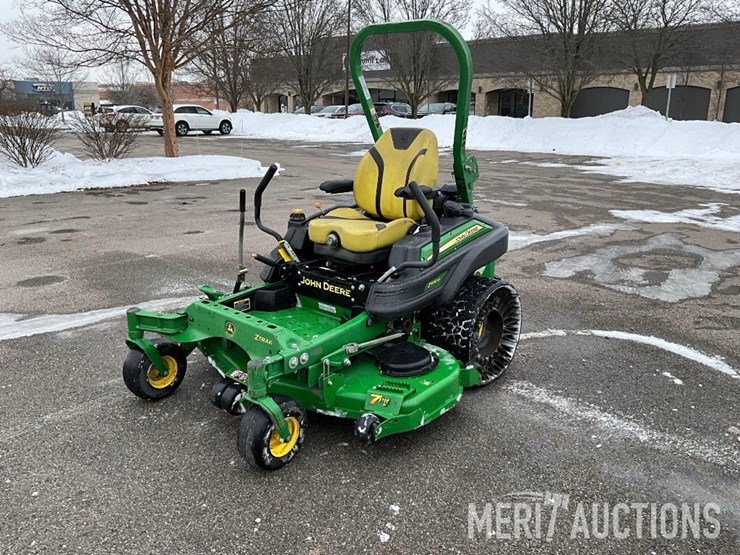 2021-john-deere-z930m-image-1
