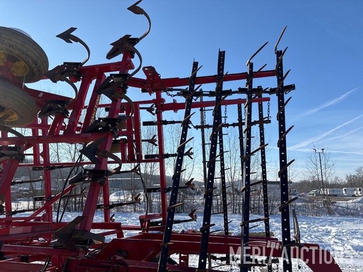 2012-sunflower-5035-28-image-20