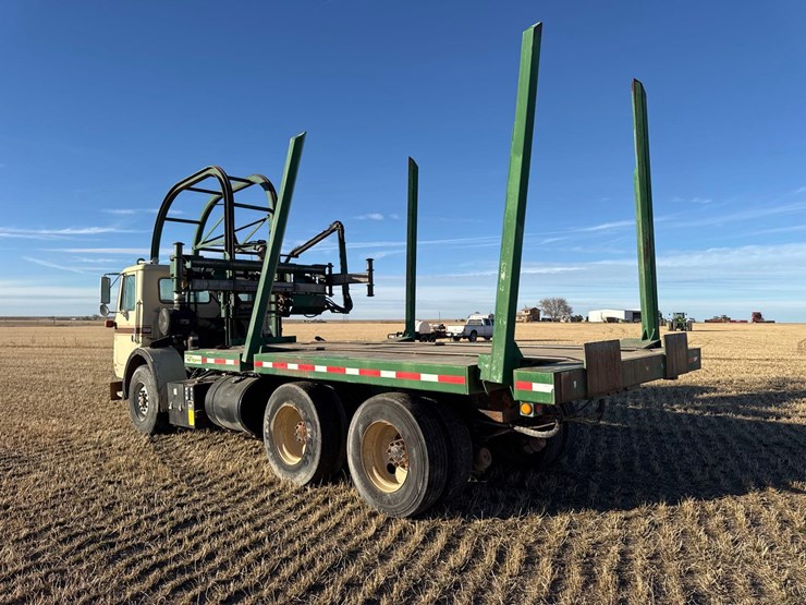 1992-white-gmc-haying-mantis-stacker-truck-image-3
