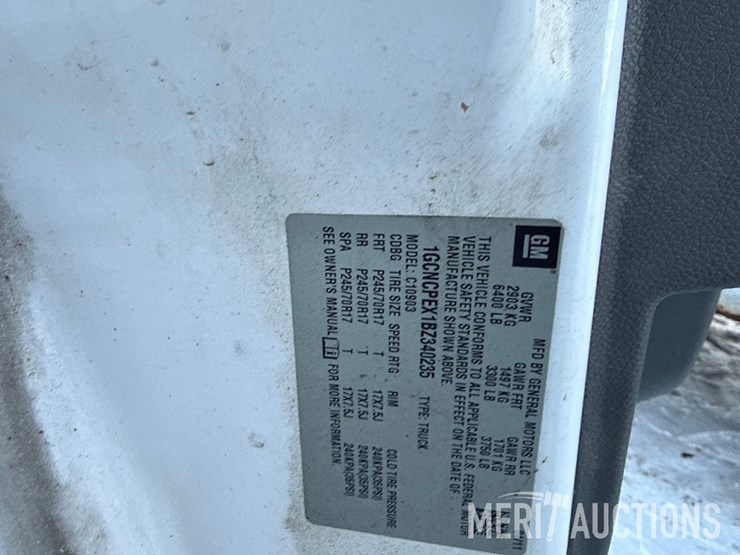 2011-chevrolet-silverado-1500-image-29