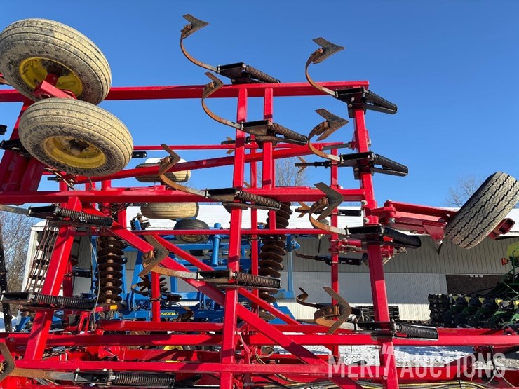 2012-sunflower-5035-28-image-31