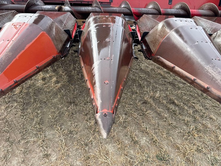 case-ih-1083-image-16