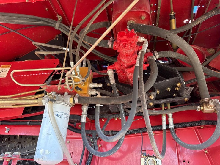 2009-case-ih-2577-image-74