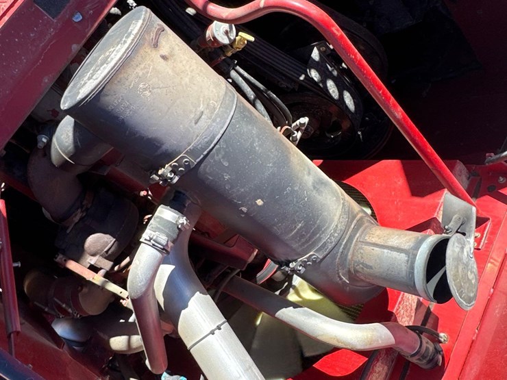 2009-case-ih-2577-image-111