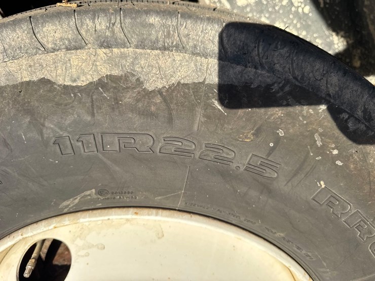 1999-international-60-image-35