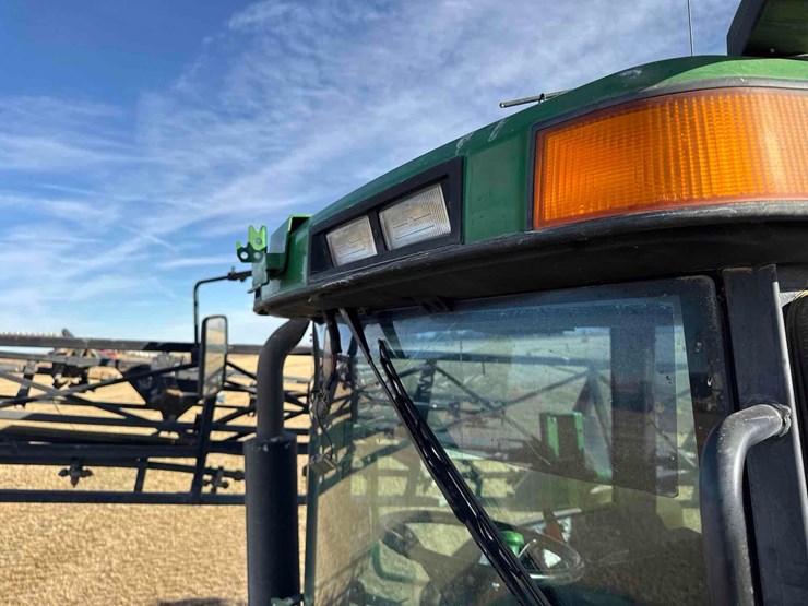 2000-john-deere-4700-image-80