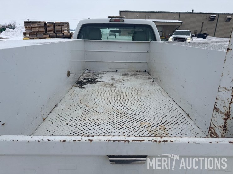 2011-ford-f350-image-17