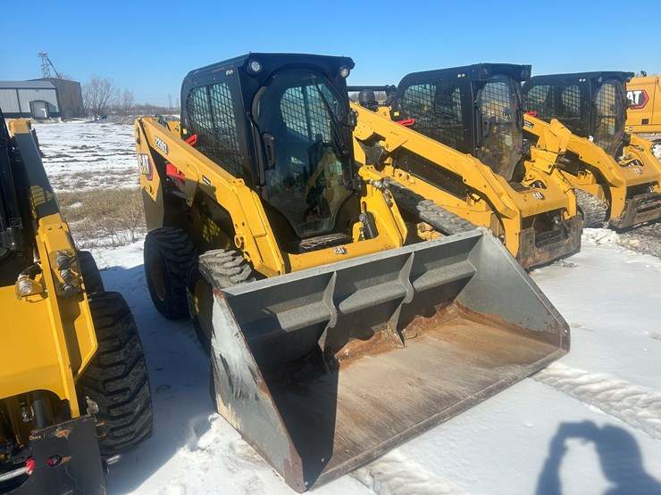 2024-caterpillar-226d3-image-1